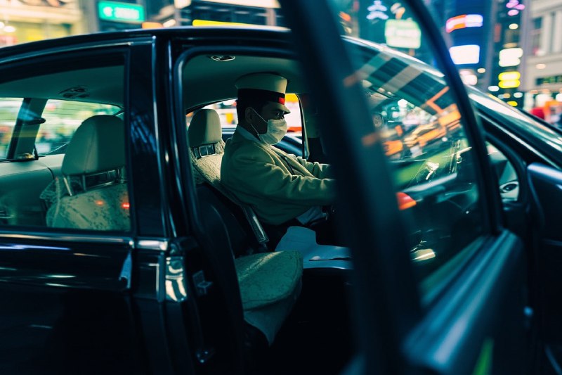 🇯🇵  Страна, где таксисты выбирают — брать тебя или нет...